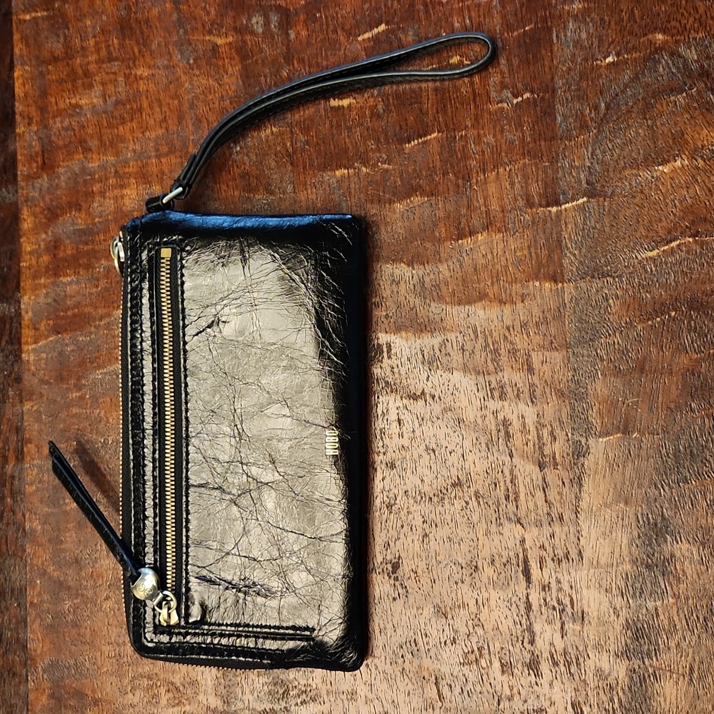 Hobo black, soft leather wristlet - Picture 2 of 3